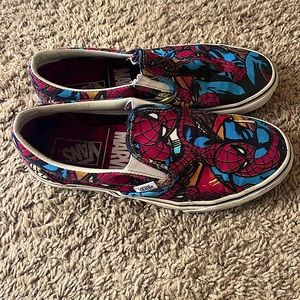 Size 9 Spider-Man x Vans slip-on